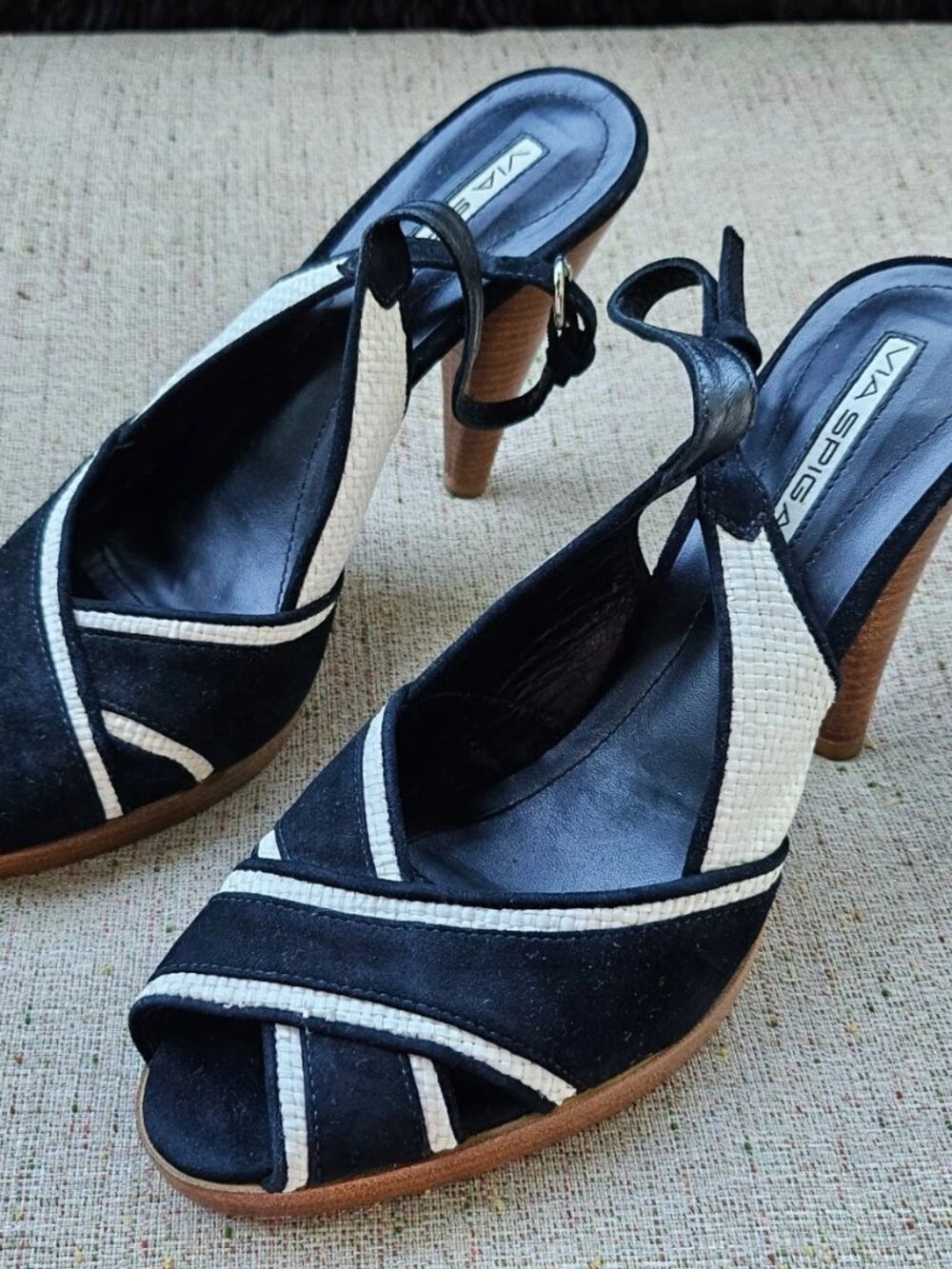 Vintage Via Spiga Ladies Heel Sandal Black/White Suede Upper Shoes Size - Picture 4 of 11